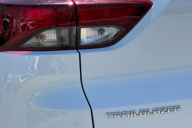 2025 Chevrolet TrailBlazer FWD LS