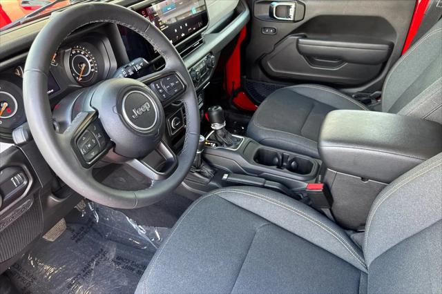2025 Jeep Wrangler 4-Door Summit 4x4