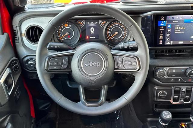 2025 Jeep Wrangler 4-Door Summit 4x4
