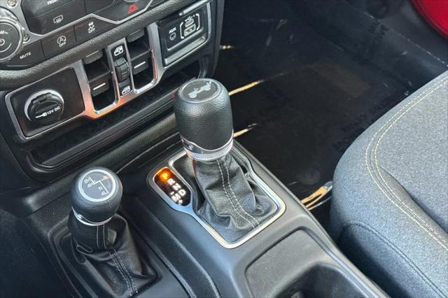 2025 Jeep Wrangler 4-Door Summit 4x4