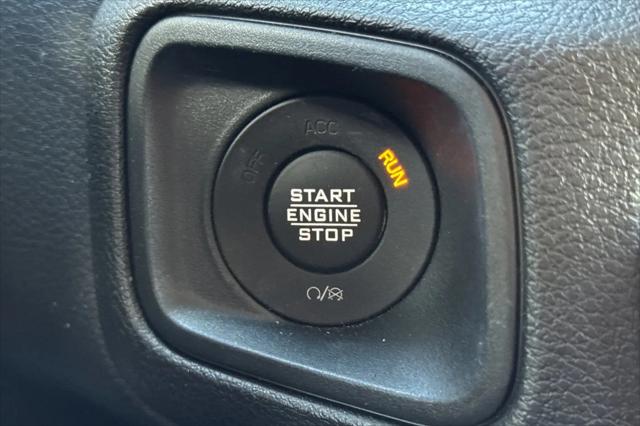 2025 Jeep Wrangler 4-Door Summit 4x4