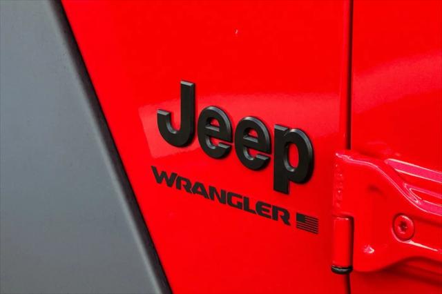 2025 Jeep Wrangler 4-Door Summit 4x4