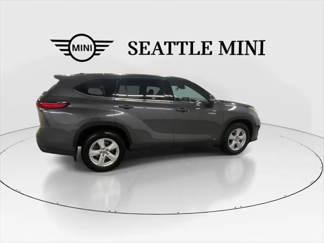 2021 Toyota Highlander Hybrid LE