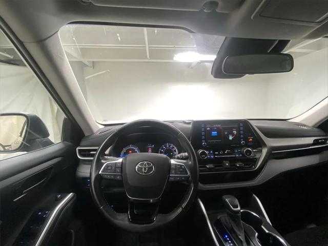 2021 Toyota Highlander Hybrid LE