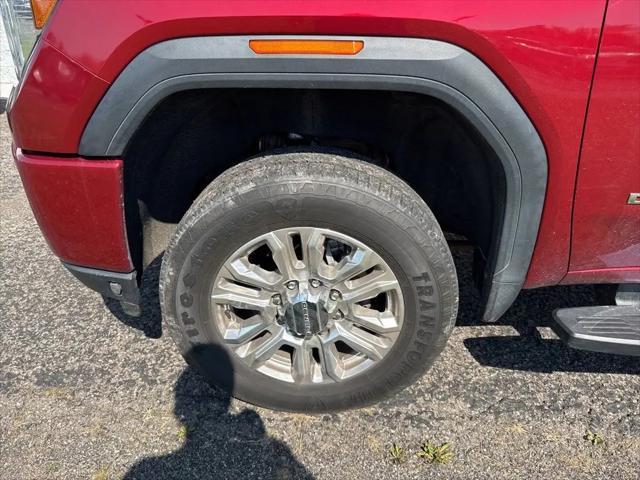 2020 GMC Sierra 2500HD 4WD Crew Cab Standard Bed Denali