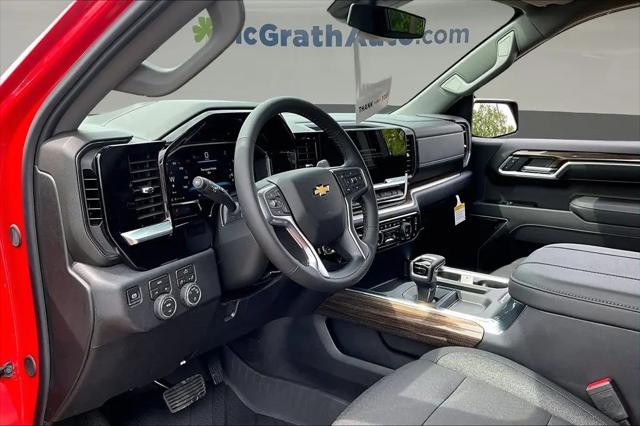 2026 Chevrolet Silverado 1500 4WD Crew Cab Standard Bed LT