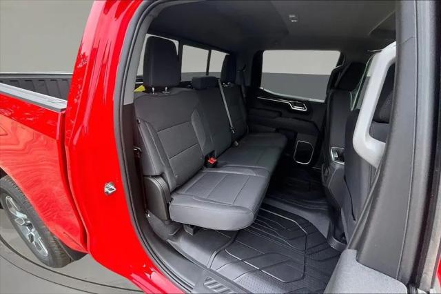 2026 Chevrolet Silverado 1500 4WD Crew Cab Standard Bed LT