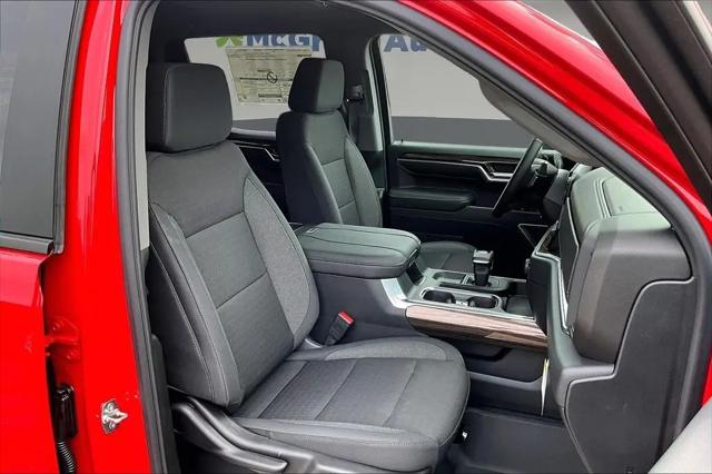 2026 Chevrolet Silverado 1500 4WD Crew Cab Standard Bed LT