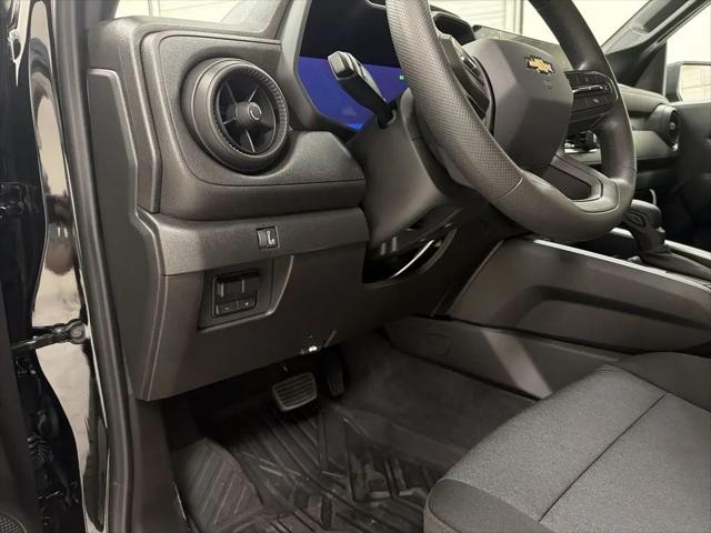 2026 Chevrolet Colorado WT, RWD