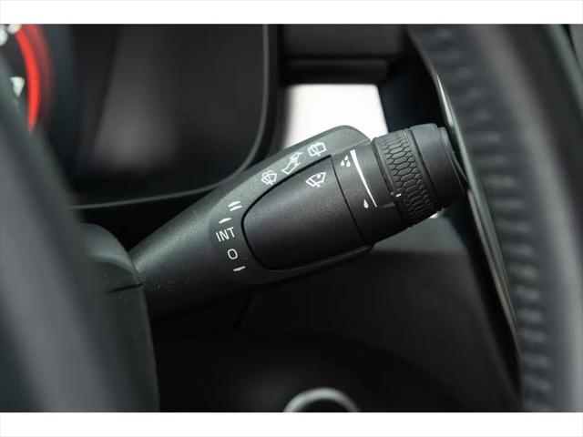 2019 Volvo XC40 T5 Momentum