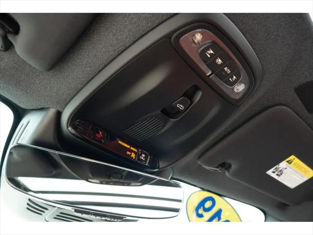 2019 Volvo XC40 T5 Momentum