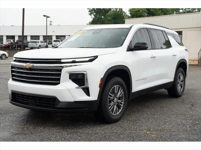 2025 Chevrolet Traverse FWD LT