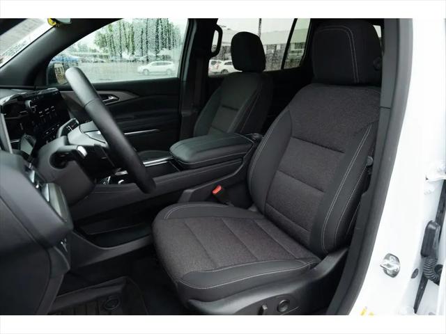 2025 Chevrolet Traverse FWD LT