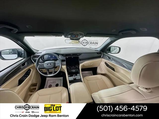 2025 Jeep Grand Cherokee Limited 4x2