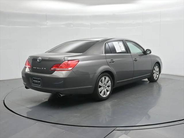 2006 Toyota Avalon XLS