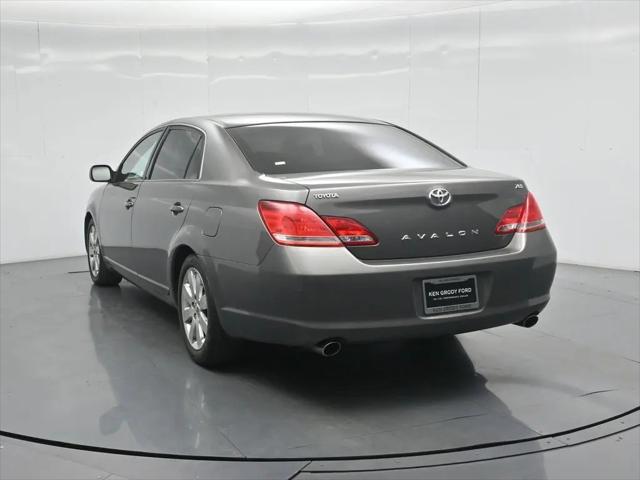 2006 Toyota Avalon XLS