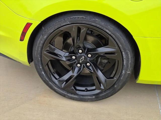 2021 Chevrolet Camaro RWD Coupe 1LT