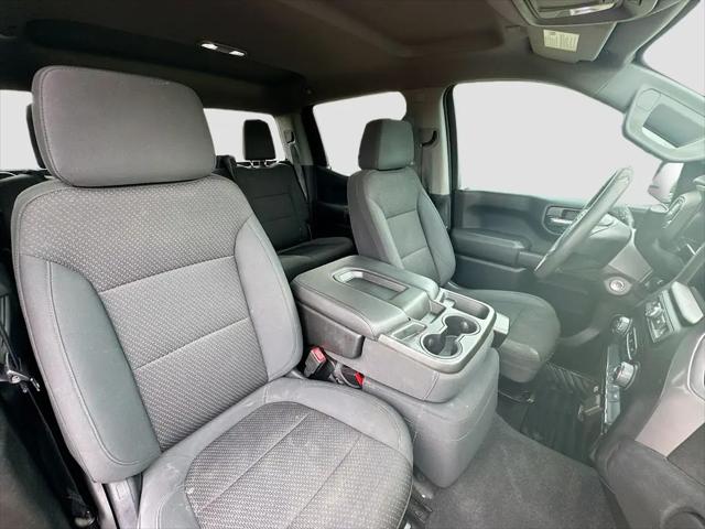 2020 Chevrolet Silverado 1500 2WD Crew Cab Short Bed Custom
