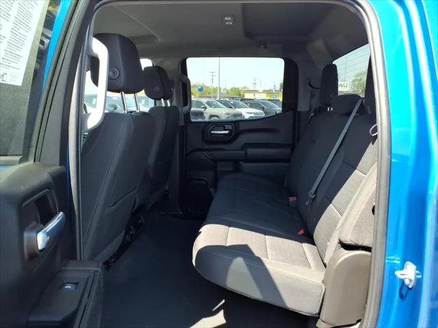 2023 Chevrolet Silverado 1500 4WD Crew Cab Short Bed Custom