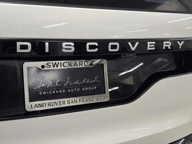2026 Land Rover Discovery Gemini Edition
