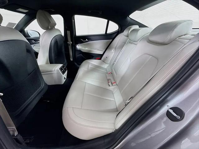 2023 Genesis G70 2.0T AWD