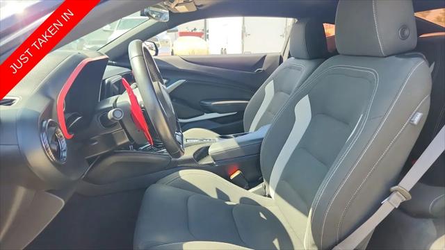 2021 Chevrolet Camaro RWD Coupe LT1