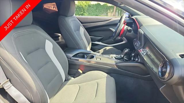 2021 Chevrolet Camaro RWD Coupe LT1