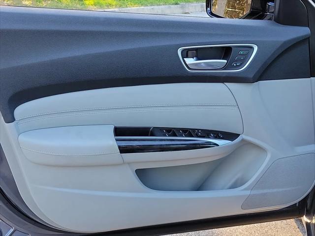 2018 Acura TLX Base