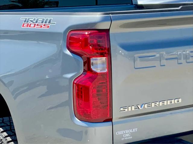 2026 Chevrolet Silverado 1500 4WD Crew Cab Short Bed Custom Trail Boss