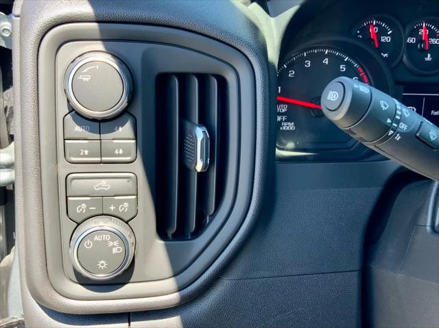 2026 Chevrolet Silverado 1500 4WD Crew Cab Short Bed Custom Trail Boss