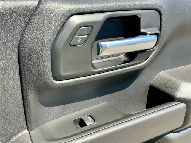 2026 Chevrolet Silverado 1500 4WD Crew Cab Short Bed Custom Trail Boss