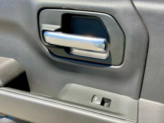 2026 Chevrolet Silverado 1500 4WD Crew Cab Short Bed Custom Trail Boss
