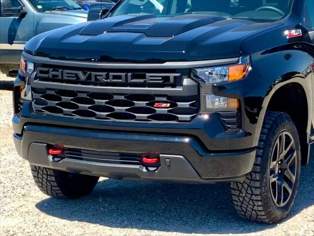 2026 Chevrolet Silverado 1500 4WD Crew Cab Short Bed Custom Trail Boss