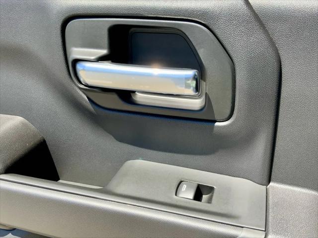 2026 Chevrolet Silverado 1500 4WD Crew Cab Short Bed Custom Trail Boss