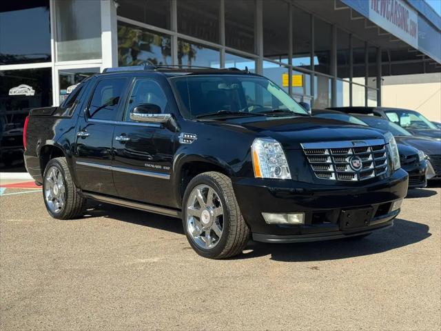 2013 Cadillac Escalade EXT Premium