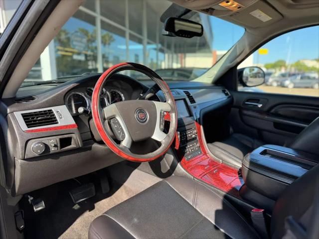 2013 Cadillac Escalade EXT Premium