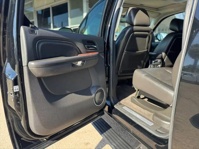 2013 Cadillac Escalade EXT Premium