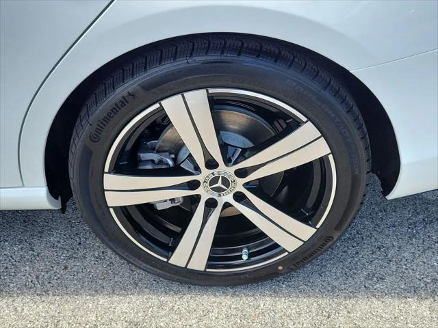 2026 Mercedes-Benz C-CLASS C 300 C 300