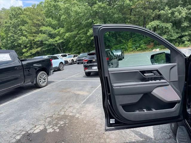 2025 GMC Sierra Max Range Denali
