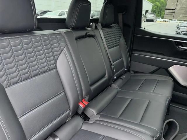 2025 GMC Sierra Max Range Denali