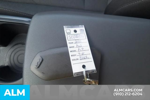 2025 Kia K4 LXS