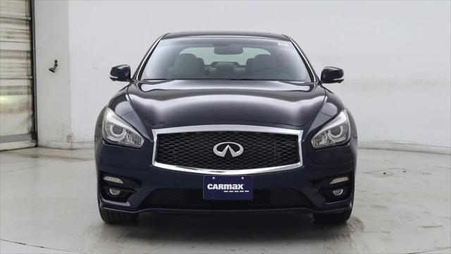 2015 INFINITI Q70 3.7X