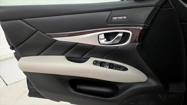 2015 INFINITI Q70 3.7X