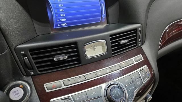 2015 INFINITI Q70 3.7X