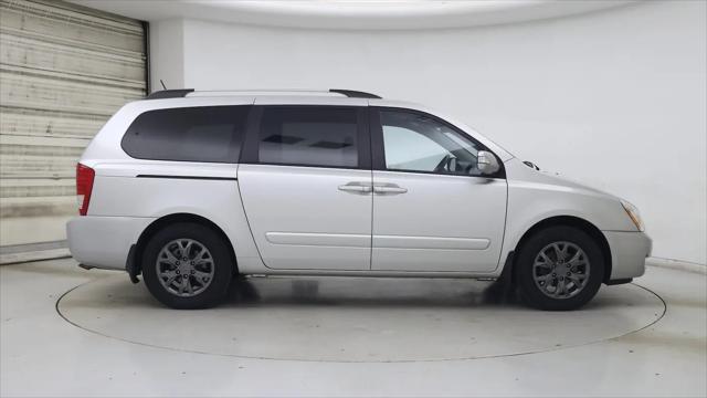 2014 Kia Sedona LX
