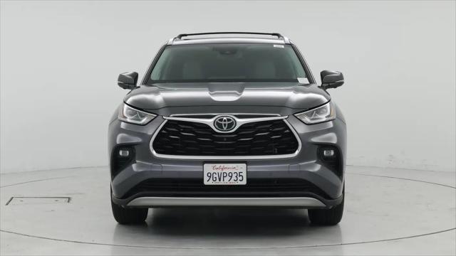 2023 Toyota Highlander Platinum