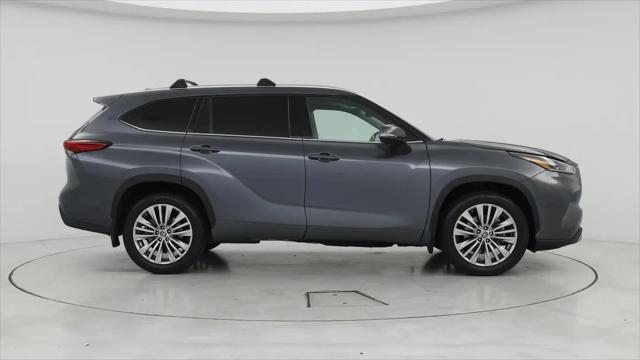 2023 Toyota Highlander Platinum