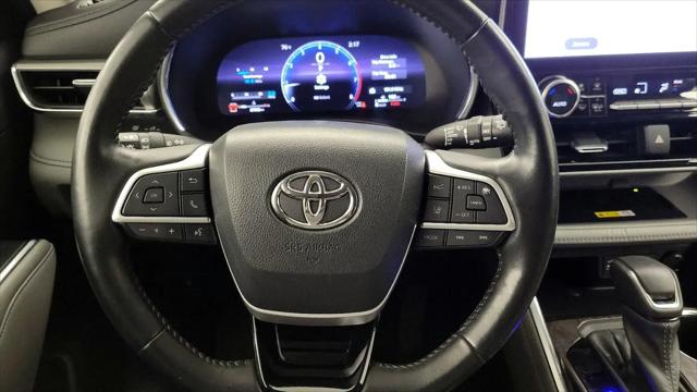 2023 Toyota Highlander Platinum