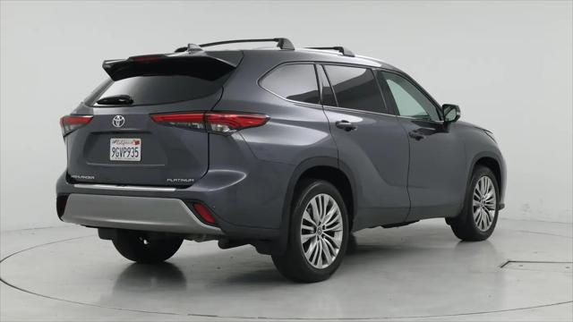 2023 Toyota Highlander Platinum