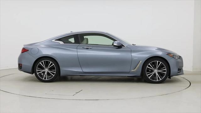 2017 INFINITI Q60 2.0t Premium